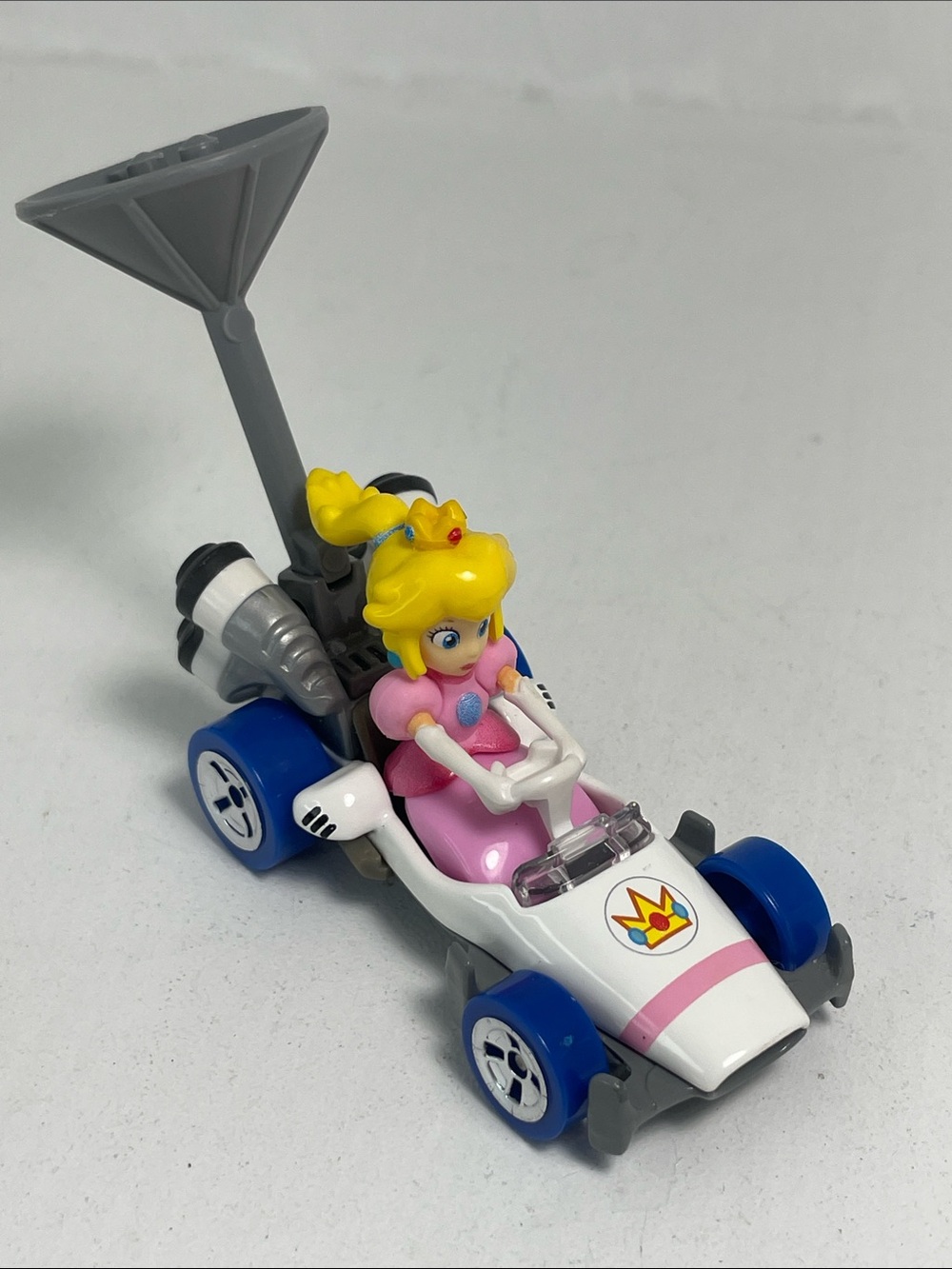 Nintendo Mattel Hotwheels Car Super Mario Kart Princess Peach Umbrella 2018